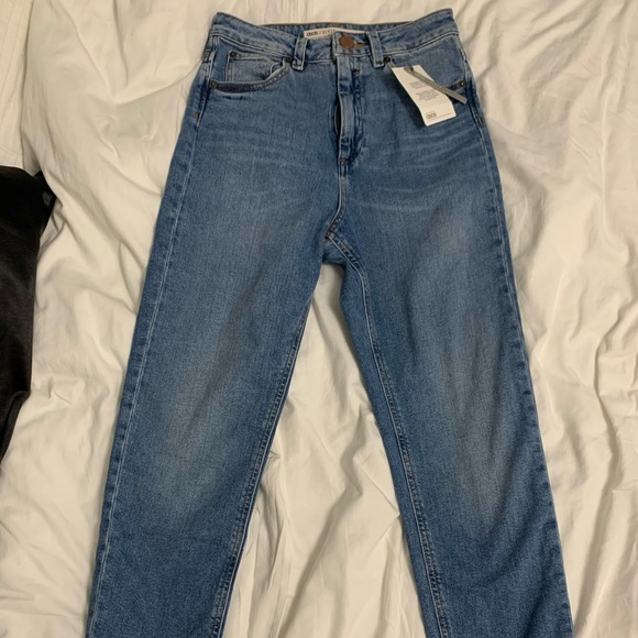 ASOS JEANS STRAIGHT FIT